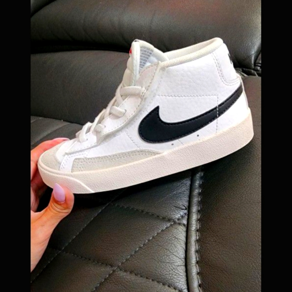 Nike Blazer Mid